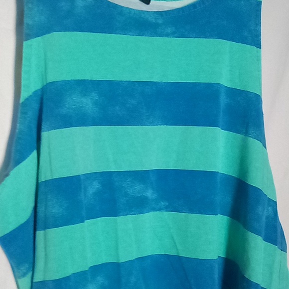 Hurley Stonewashed Look Tank Sm - Picture 2 of 3